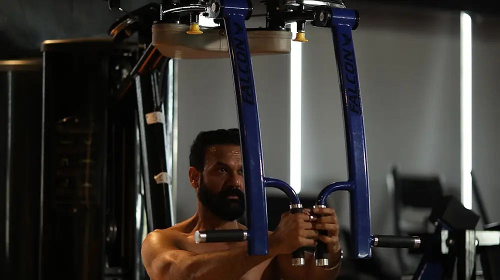 Trening klatki piersiowej — najczęstsze błędy i sposoby na lepsze efekty