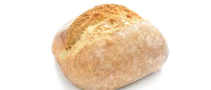 Ile kalorii ma kajzerka – poznaj kaloryczność i indeks glike