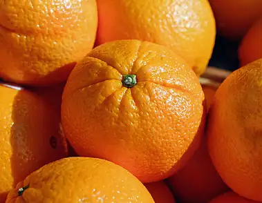 Ile kalorii ma pomarańcza? Poznaj sekrety zdrowego wyboru!