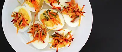 Ile kalorii ma jajko na twardo? Odkryj jego wartości odżywcz