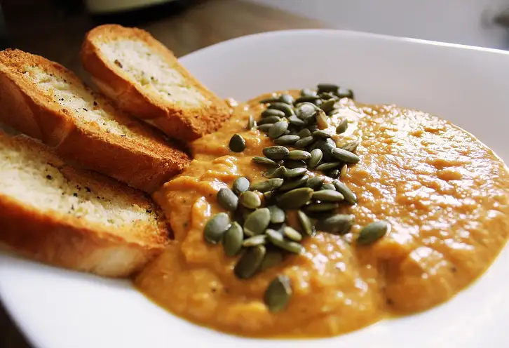 Przykładowy jadłospis dla 50-latki na zdrowe życie